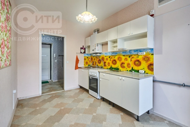 Купить квартиру на вторичке на улице 70 лет Победы в Воронежской области. Вариант № 42926, 1, площадь -  квм, цена 3520000 рублей