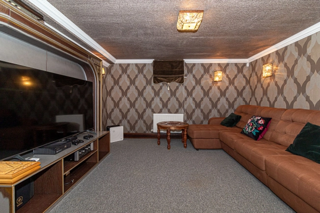 Купить дом в Лакинске. Вариант № 1293, 35, площадь -  квм, цена 110000000 рублей