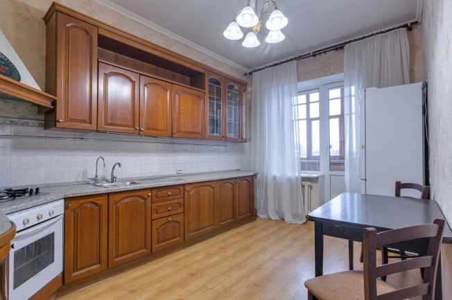 Купить четырехкомнатную квартиру в Вологде. Вариант № 49670, 11, площадь -  квм, цена 12300000 рублей