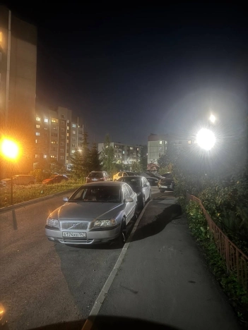 Купить квартиру в Ленинградской области. Вариант № 3965649, 26, площадь -  квм, цена 10800000 рублей