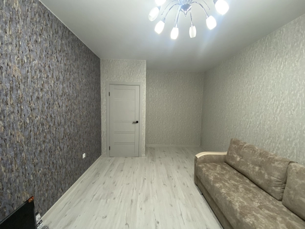 Купить квартиру в районе Центральный в Калининграде. Вариант № 8561745, 17, площадь -  квм, цена 5750000 рублей