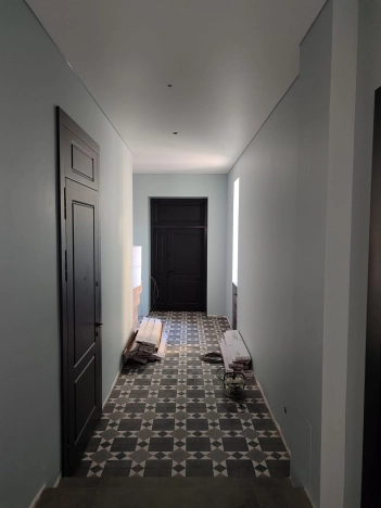 Купить квартиру на вторичке в районе Тверской в Москве. Вариант № 28115, 18, площадь -  квм, цена 26988000 рублей