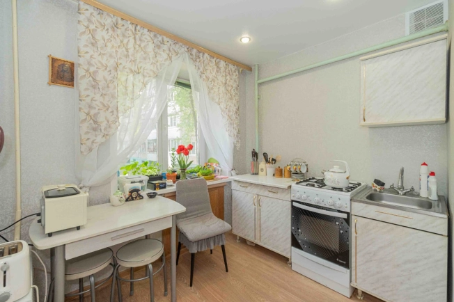 Купить квартиру на улице Добросельская в Владимире. Вариант № 41353, 9, площадь -  квм, цена 4750000 рублей