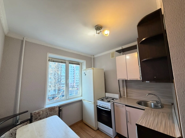 Купить квартиру на вторичке в Уфе. Вариант № 10334930, 9, площадь -  квм, цена 4120000 рублей