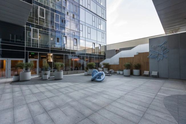 Купить квартиру в Москве. Вариант № 10341573, 41, площадь -  квм, цена 54500000 рублей