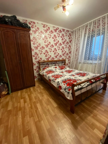 Купить трехкомнатную квартиру на улице Уютная в Калининградской области. Вариант № 6920981, 2, площадь -  квм, цена 4500000 рублей