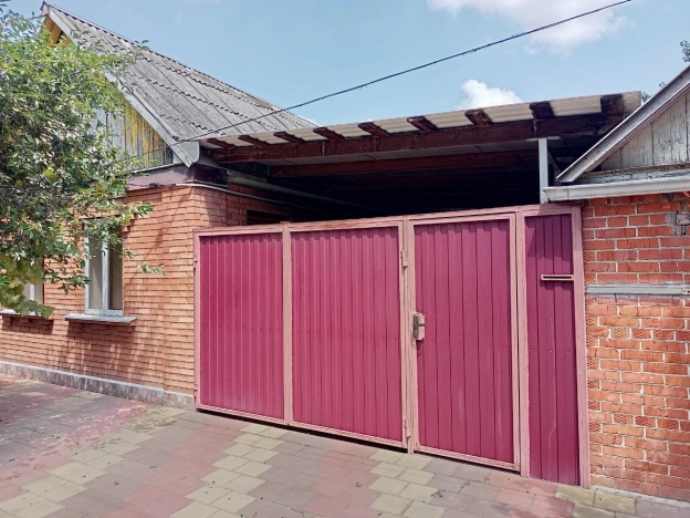 Купить дом в Краснодарском крае. Вариант № 10361678, 2, площадь -  квм, цена 5700000 рублей