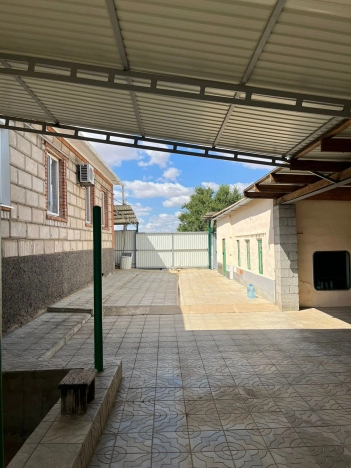 Купить дом в Элисте. Вариант № 6153487, 6, площадь -  квм, цена 7400000 рублей