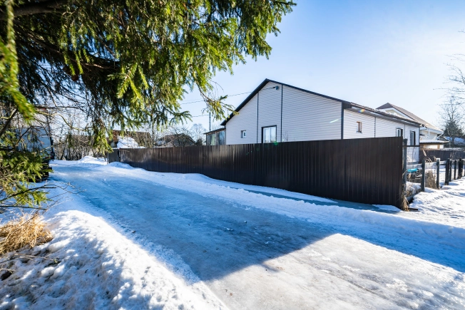 Купить дом на улице Прилуговая в Санкт-Петербурге. Вариант № 21601, 26, площадь -  квм, цена 11900000 рублей