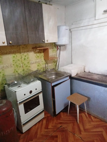 Купить дом на улице Набережная в Тюменской области. Вариант № 27185, 5, площадь -  квм, цена 997000 рублей