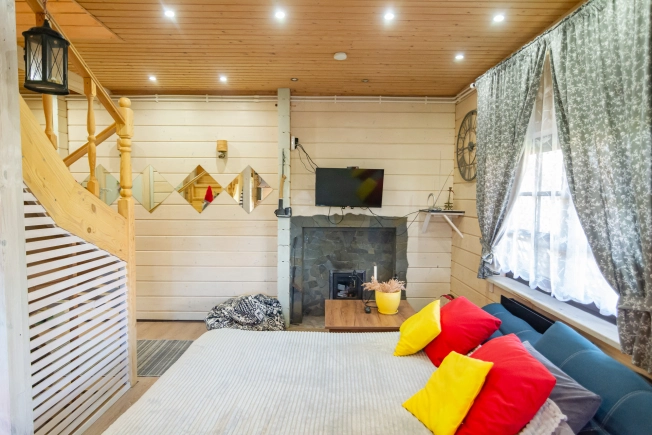 Купить дом в Петрозаводске. Вариант № 3023120, 7, площадь -  квм, цена 9999000 рублей