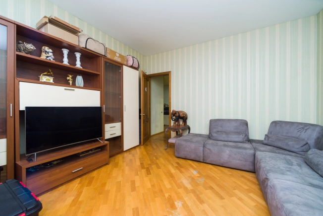 Купить трехкомнатную квартиру в районе Советский в Рязани. Вариант № 9090283, 1, площадь -  квм, цена 17000000 рублей