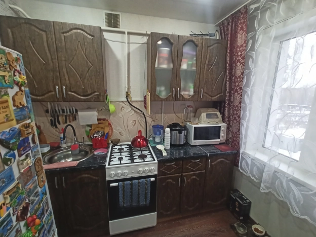 Купить двухкомнатную квартиру в Микрорайоне 15-й, Ангарск в Ангарске. Вариант № 33524, 4, площадь -  квм, цена 2850000 рублей