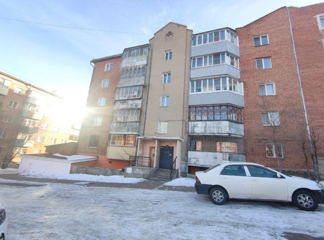 Купить квартиру на улице Ермаковская в Улан-Удэ. Вариант № 9937770, 40, площадь -  квм, цена 13000000 рублей