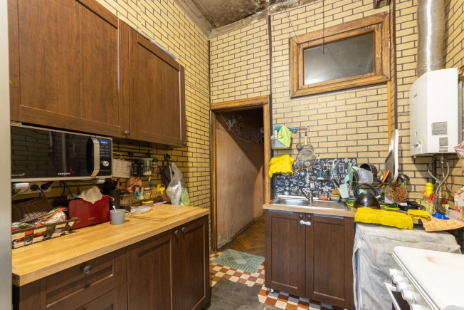 Купить комнату в Москве. Вариант № 5346212, 22, площадь -  квм, цена 11300000 рублей