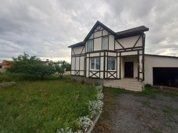 . Вариант № 54886, 2, площадь - 140 квм, цена 8300000 рублей