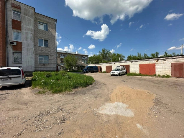 Купить четырехкомнатную квартиру в Иванове. Вариант № 45675, 38, площадь -  квм, цена 11500000 рублей