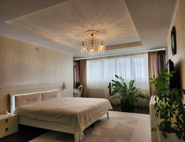 Купить трехкомнатную квартиру на вторичке на улице Пушкина в Пензе. Вариант № 7811, 1, площадь - квм, цена 20800000 рублей