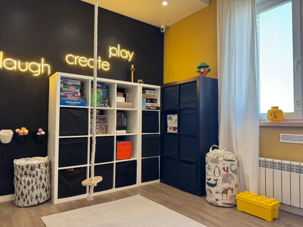 Купить квартиру на вторичке в Иркутске. Вариант № 5557568, 44, площадь -  квм, цена 30993993 рублей