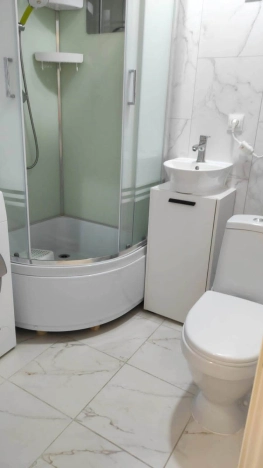 Купить однокомнатную квартиру на улице Советская в Тюменской области. Вариант № 4830772, 15, площадь -  квм, цена 3200000 рублей