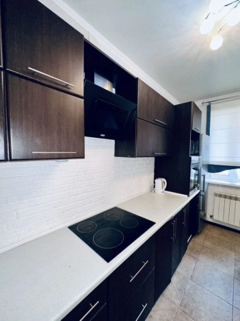 Купить однокомнатную квартиру в Краснодаре. Вариант № 9449110, 3, площадь -  квм, цена 3950000 рублей