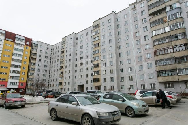 Купить трехкомнатную квартиру в Новосибирске. Вариант № 9639629, 24, площадь -  квм, цена 6500000 рублей