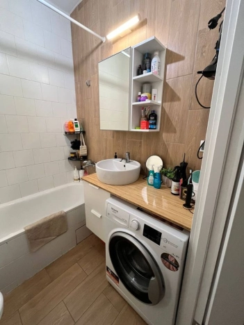 Купить квартиру в Москве. Вариант № 9650779, 7, площадь - квм, цена 12000000 рублей