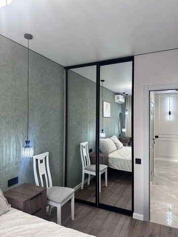 Купить однокомнатную квартиру в Ростовской области. Вариант № 9524612, 8, площадь -  квм, цена 10500000 рублей