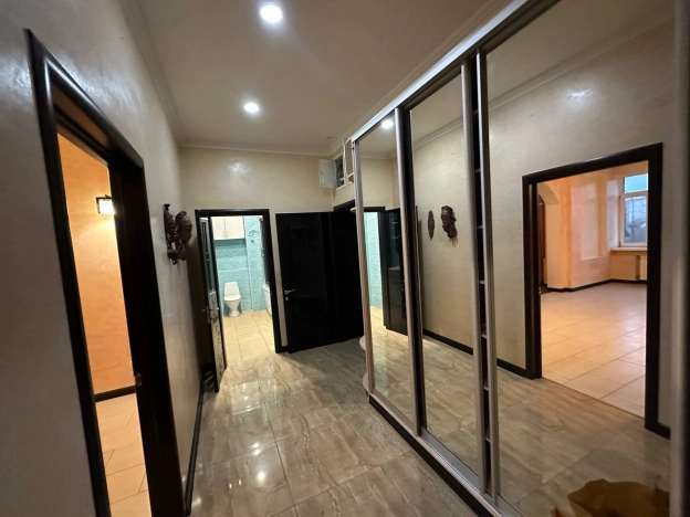 . Вариант № 10291537, 5, площадь - 75.9 квм, цена 10200000 рублей