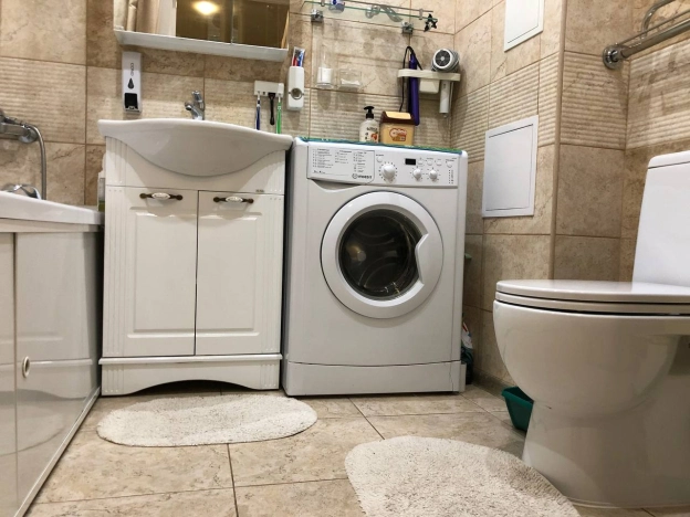 Купить однокомнатную квартиру в Омске. Вариант № 14967, 11, площадь -  квм, цена 4950000 рублей