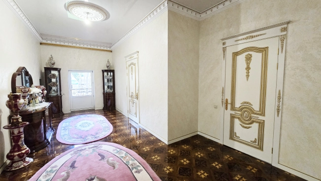 Купить дом в Москве. Вариант № 5393087, 18, площадь - квм, цена 64880000 рублей