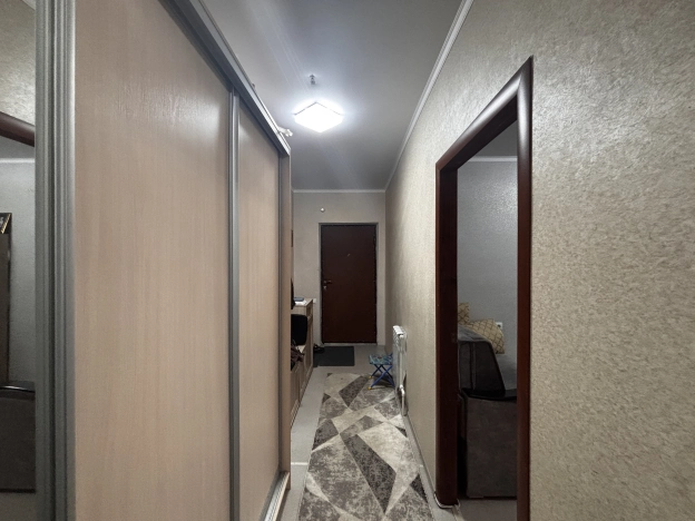 Купить однокомнатную квартиру на улице Дорошенко в Белгородской области. Вариант № 8015122, 7, площадь -  квм, цена 4190000 рублей