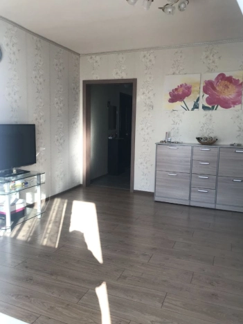 Купить двухкомнатную квартиру в Новосибирской области. Вариант № 10420432, 3, площадь -  квм, цена 8000000 рублей