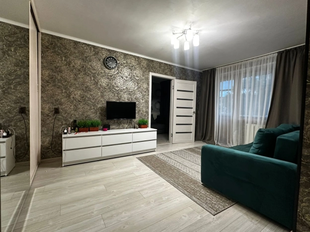 . Вариант № 7244215, 2, площадь - 47.5 квм, цена 2800000 рублей