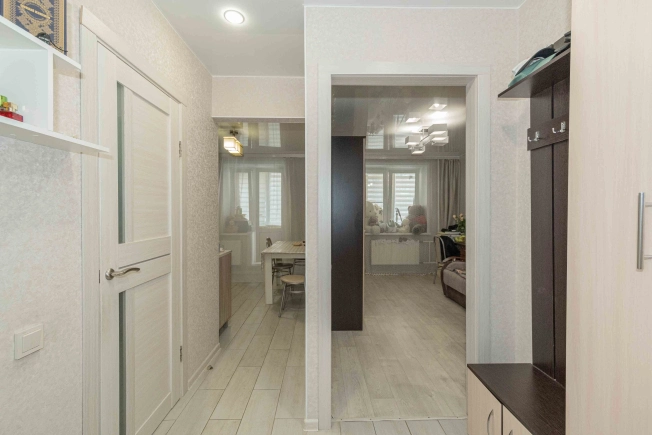 Купить квартиру на улице Новгородская в Владимире. Вариант № 6162729, 17, площадь -  квм, цена 4570000 рублей