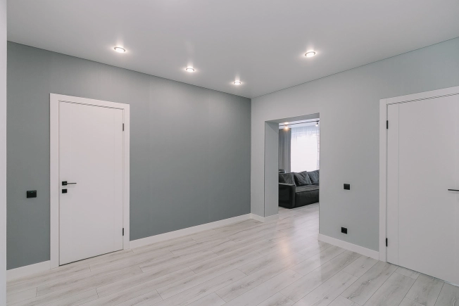 Купить четырехкомнатную квартиру в Новосибирской области. Вариант № 8448588, 25, площадь -  квм, цена 17999999 рублей