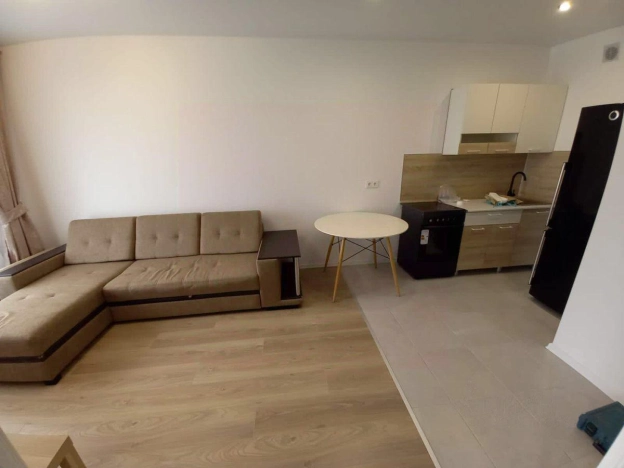 Купить однокомнатную квартиру в Красногорске. Вариант № 8739032, 6, площадь -  квм, цена 7980000 рублей