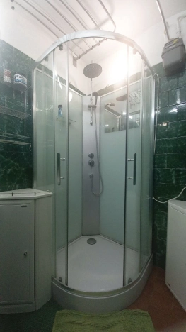 Снять квартиру в Калининграде. Вариант № 10283151, 9, площадь -  квм, цена 35000 рублей