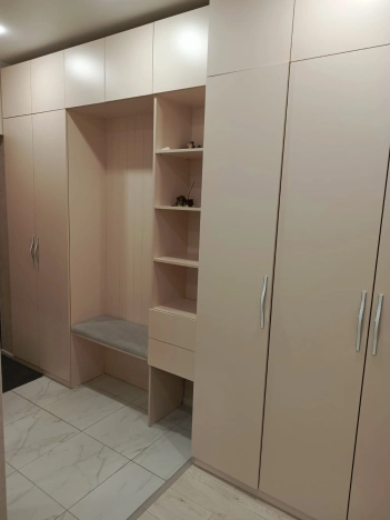 Купить двухкомнатную квартиру в Сыктывкаре. Вариант № 5922519, 30, площадь -  квм, цена 9600000 рублей