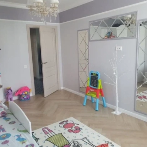 Купить двухкомнатную квартиру в Калининграде. Вариант № 26894, 4, площадь -  квм, цена 13500000 рублей