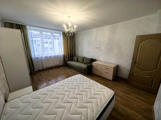 Снять квартиру в районе Ленинградский в Калининграде. Вариант № 3129273, 1, площадь -  квм, цена 40000 рублей