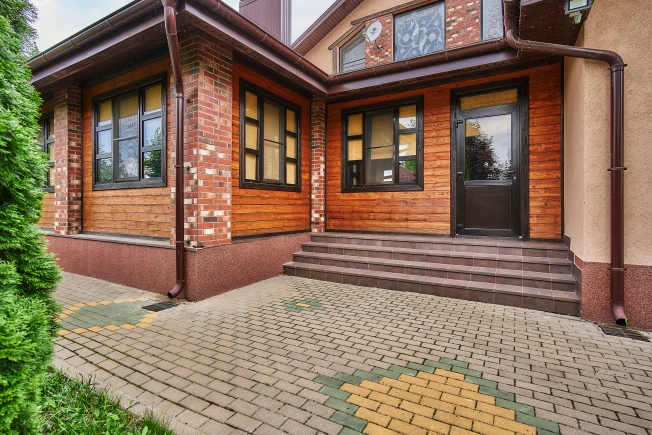 Купить дом в Воронеже. Вариант № 3303, 4, площадь -  квм, цена 65000000 рублей