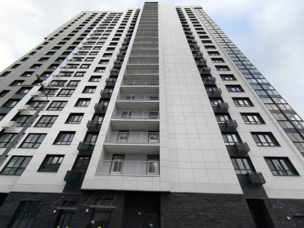 Купить квартиру в Москве. Вариант № 8412341, 16, площадь -  квм, цена 31000000 рублей