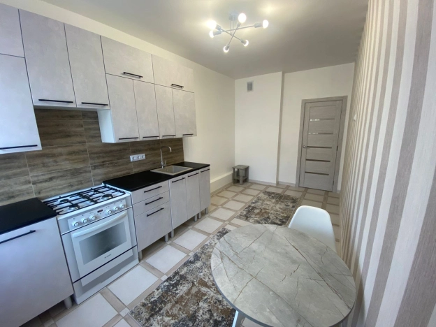 Купить квартиру на улице Маяковского в Республике Крым. Вариант № 3923126, 5, площадь -  квм, цена 13900000 рублей