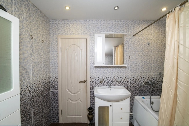 Купить дом на улице Школьная в Нижегородской области. Вариант № 8684619, 11, площадь -  квм, цена 24150000 рублей