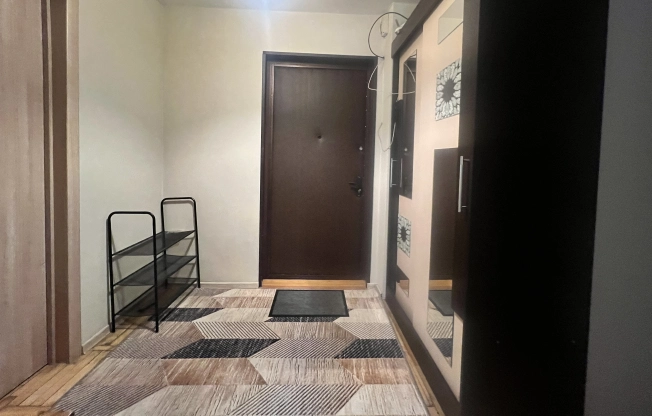 Купить квартиру в Москве. Вариант № 5563133, 8, площадь -  квм, цена 13300000 рублей