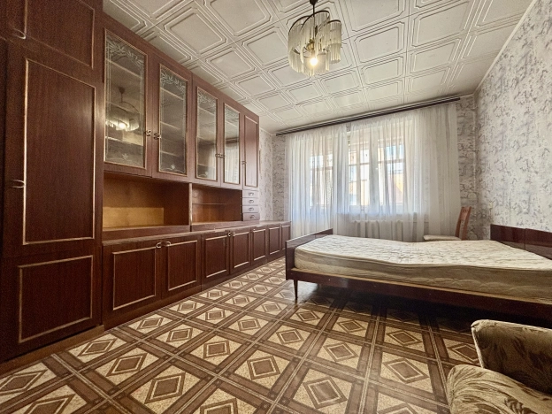 Купить трехкомнатную квартиру в Иванове. Вариант № 1192997, 1, площадь -  квм, цена 7850000 рублей