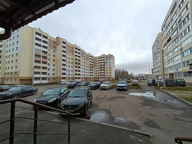 Купить однокомнатную квартиру в Калужской области. Вариант № 10024275, 0, площадь -  квм, цена 4350000 рублей