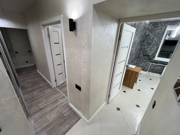 Купить трехкомнатную квартиру в Микрорайоне Лимончики, Ковров в Коврове. Вариант № 8893210, 4, площадь -  квм, цена 5750000 рублей