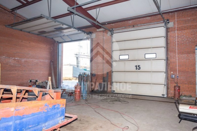 Купить склады в Новосибирске. Вариант № 1700, 4, площадь -  квм, цена 122500000 рублей